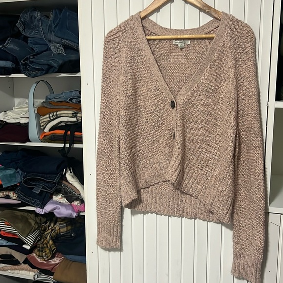 American eagle 🦅 cropped pink marble cardigan - Picture 2 of 6